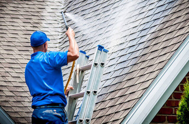 redmond roof cleaning