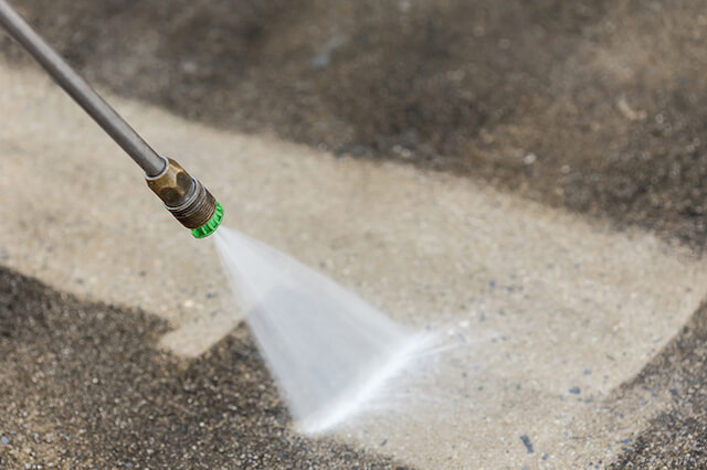 parking lot pressure washing in redmond