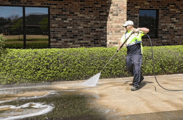 commercial concrete cleaning in redmond